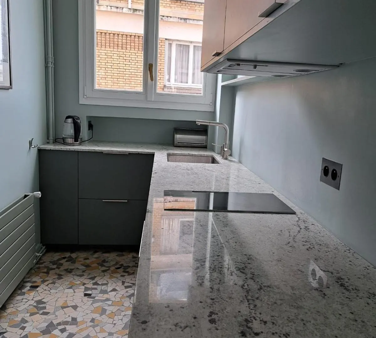 Bright & Elegant With View Over Invalides, Near St Germain Des Pres Apartament