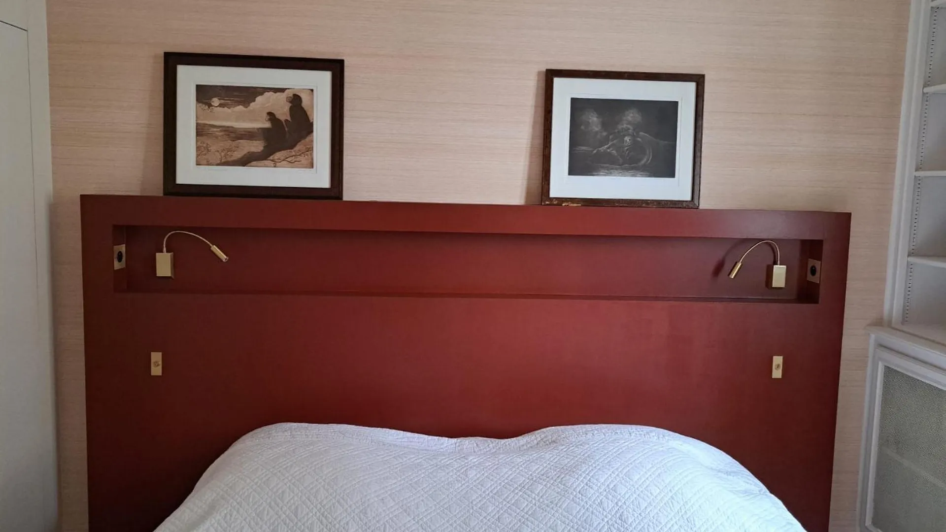 Apartment Bright & Elegant With View Over Invalides, Near St Germain Des Pres